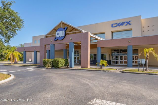 263 Mcclain Drive, Melbourne, FL 32904