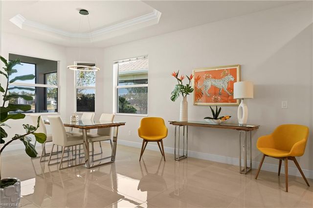 8897 Redonda DR, Naples, FL 34114