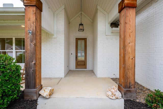 6057 Meridian Drive, Bryant, AR 72002