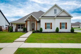 6057 Meridian Drive, Bryant, AR 72002