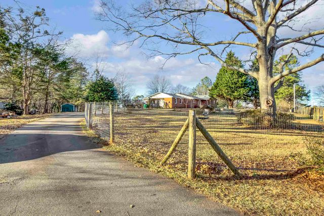 2551 Compton Bridge Road, Inman, SC 29349