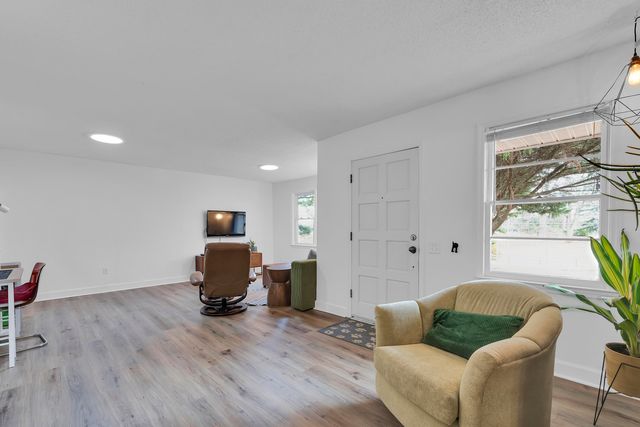 2551 Compton Bridge Road, Inman, SC 29349