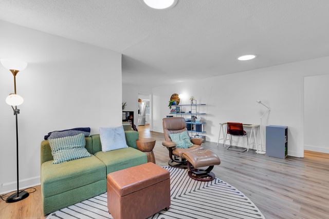 2551 Compton Bridge Road, Inman, SC 29349