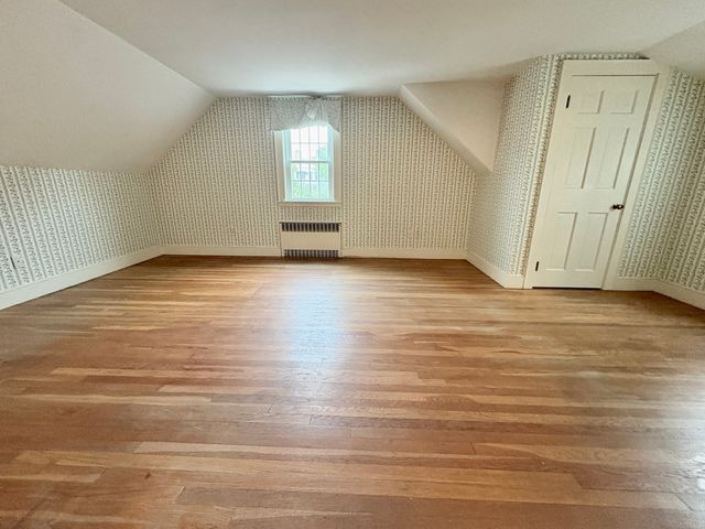 4 Home Meadows Ln, Hingham, MA 02043