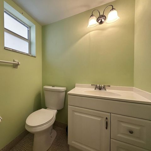 21 Colonial Club Drive 202, Boynton Beach, FL 33435