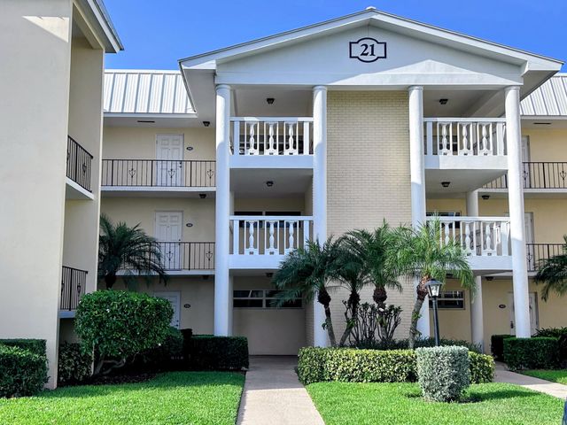 21 Colonial Club Drive 202, Boynton Beach, FL 33435