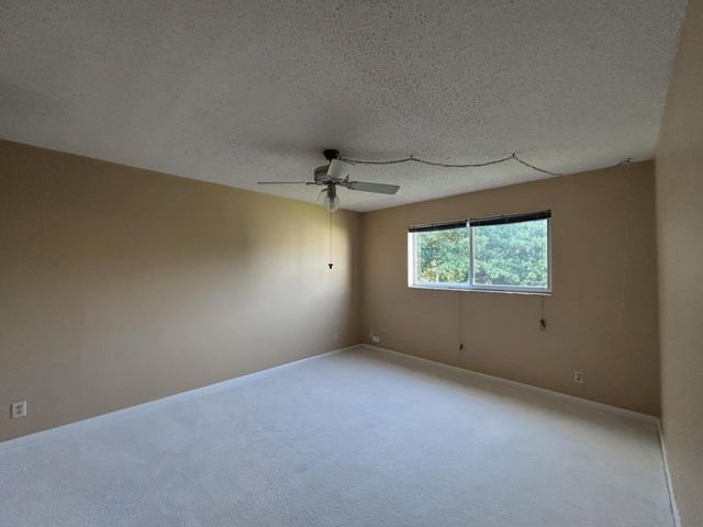 21 Colonial Club Drive 202, Boynton Beach, FL 33435