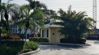 21 Colonial Club Drive 202, Boynton Beach, FL 33435