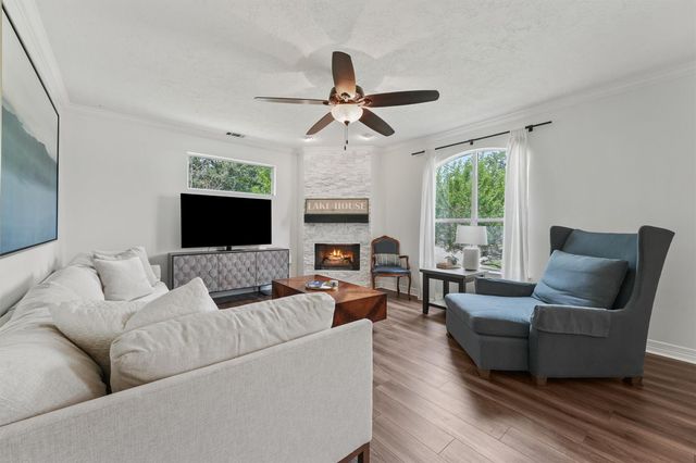 12556 Marina Loop, Willis, TX 77318