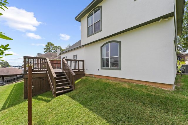 12556 Marina Loop, Willis, TX 77318