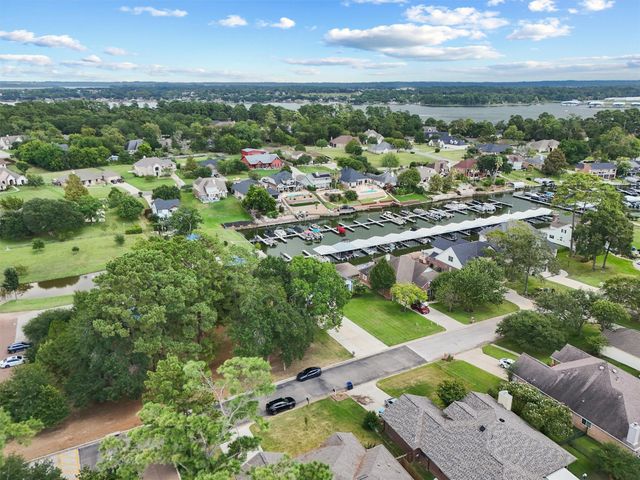 12556 Marina Loop, Willis, TX 77318