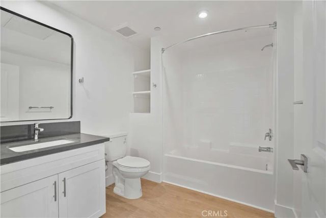 8750 Sepulveda Boulevard 311, North Hills, CA 91343