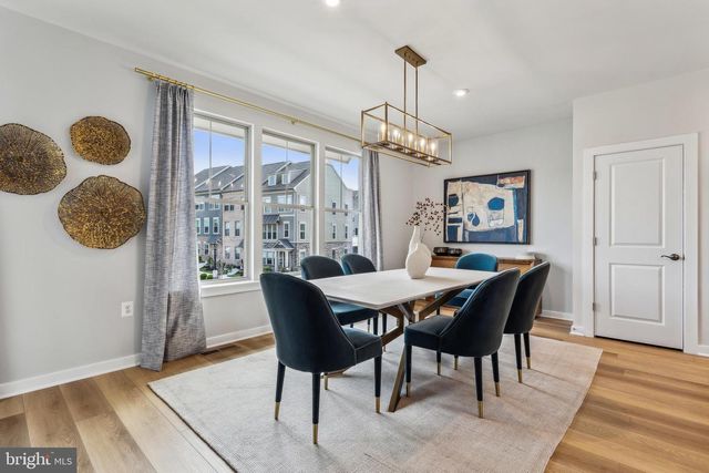 201 CHIANTI TER SE, Leesburg, VA 20175