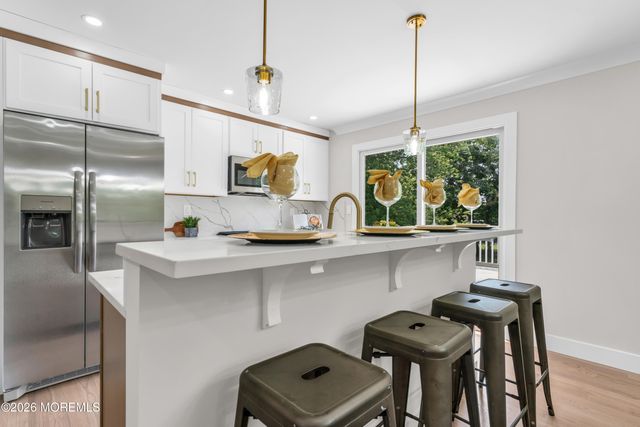 326 Broad Street, Eatontown, NJ 07724