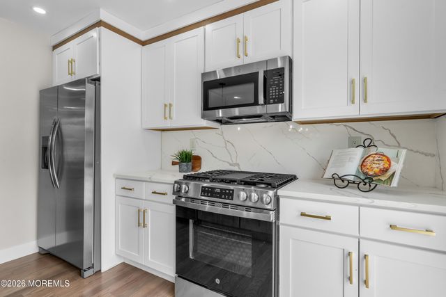 326 Broad Street, Eatontown, NJ 07724
