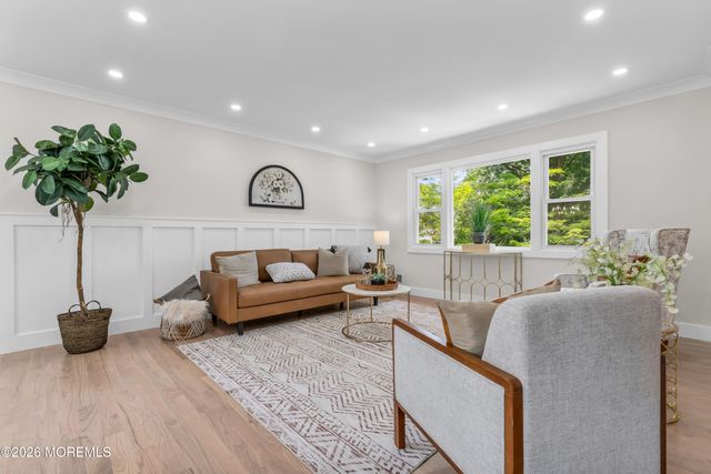 326 Broad Street, Eatontown, NJ 07724