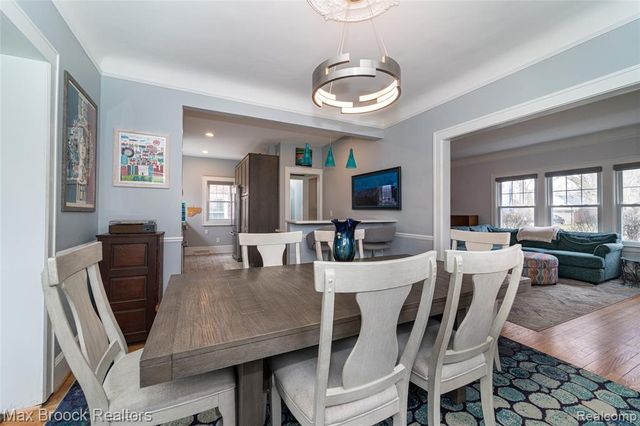 4311 Arlington Drive, Royal Oak, MI 48073