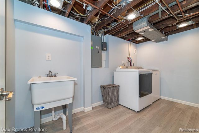 4311 Arlington Drive, Royal Oak, MI 48073