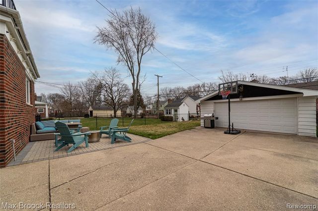 4311 Arlington Drive, Royal Oak, MI 48073