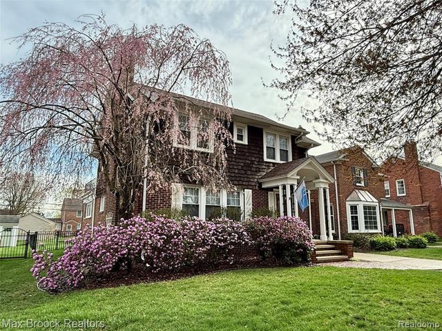 4311 Arlington Drive, Royal Oak, MI 48073