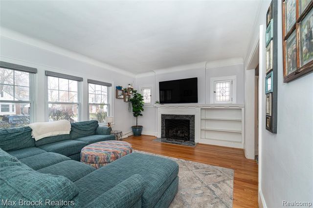 4311 Arlington Drive, Royal Oak, MI 48073