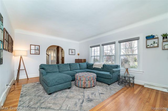 4311 Arlington Drive, Royal Oak, MI 48073