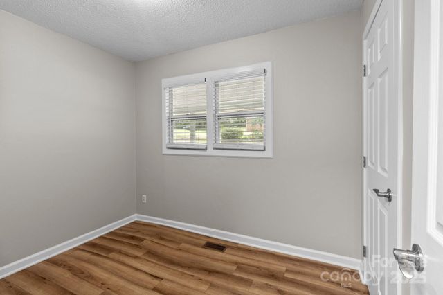 4972 Mayble Street, Catawba, NC 28609