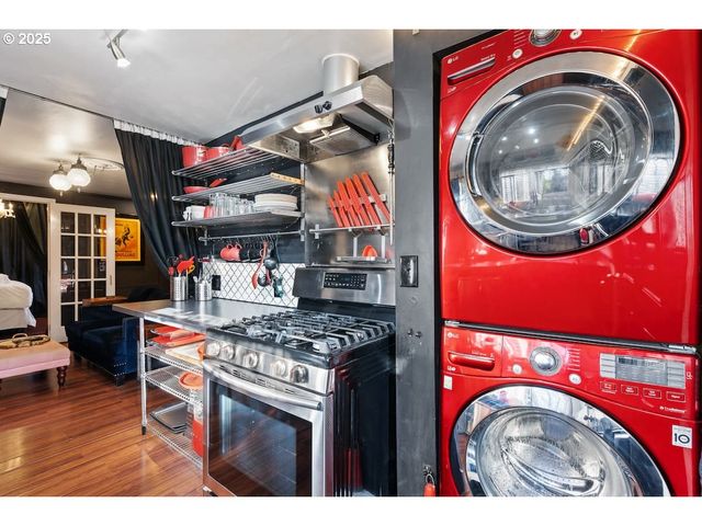 610 W FOURTH PLAIN Blvd A, Vancouver, WA 98660