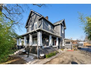 610 W FOURTH PLAIN Blvd A, Vancouver, WA 98660