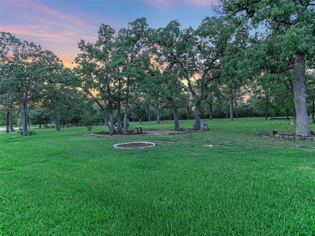 184 Stephen F Austin BLVD, Bastrop, TX 78602