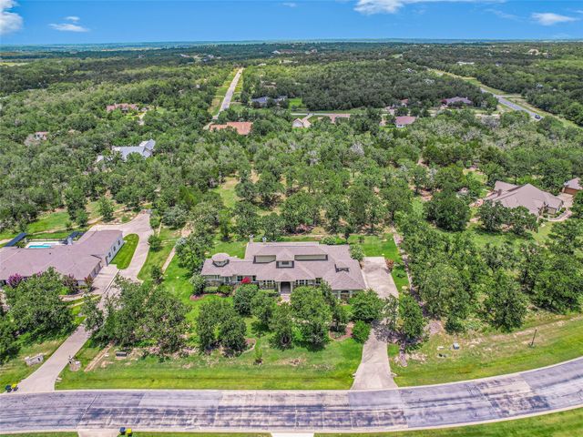 184 Stephen F Austin BLVD, Bastrop, TX 78602