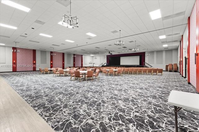 1020 NW 88th Ave D100, Plantation, FL 33322