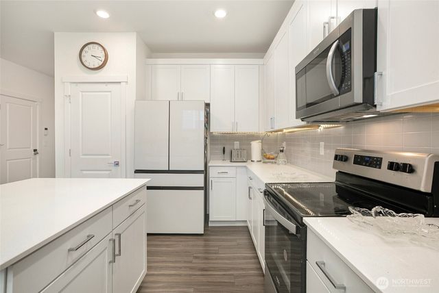 10719 SE 243rd Lane, Kent, WA 98030