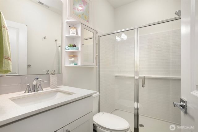 10719 SE 243rd Lane, Kent, WA 98030