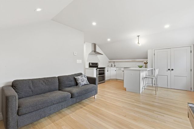 30 Allandale St, Boston, MA 02130