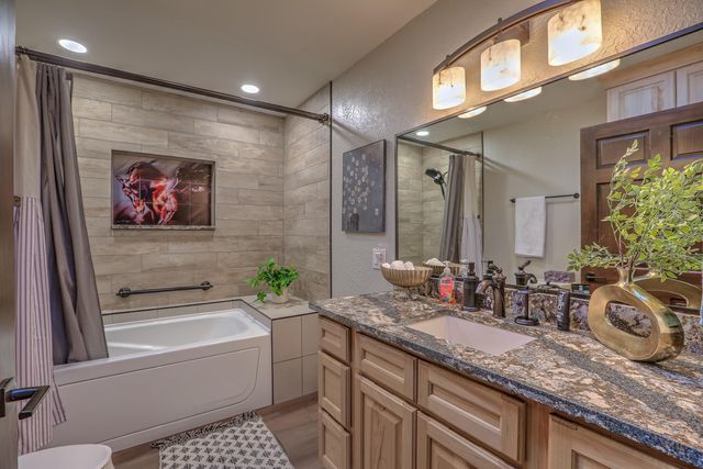 1230 John Road, Belen, NM 87002