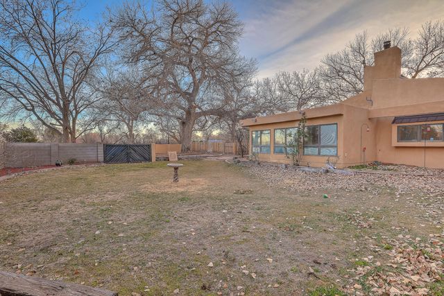 1230 John Road, Belen, NM 87002