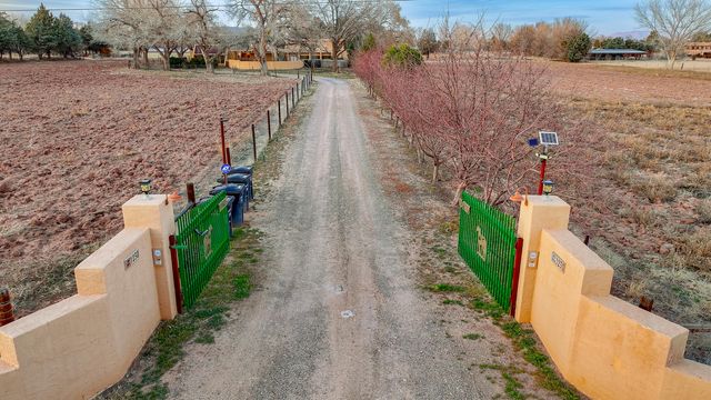 1230 John Road, Belen, NM 87002