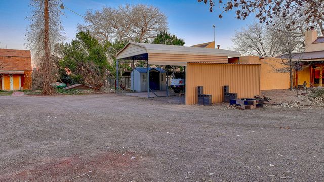 1230 John Road, Belen, NM 87002