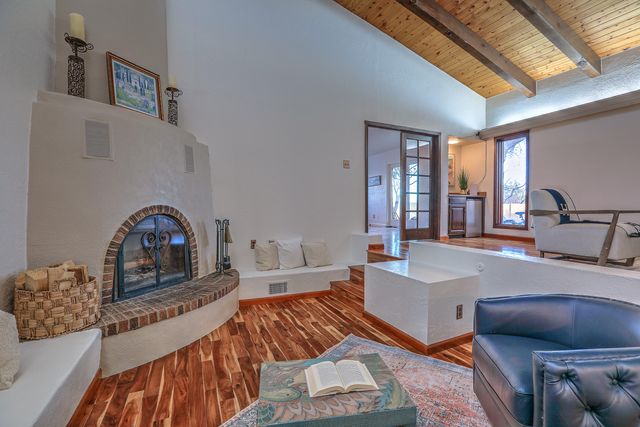 1230 John Road, Belen, NM 87002