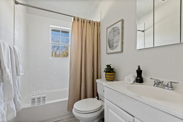 5706 Tura LN, Austin, TX 78721