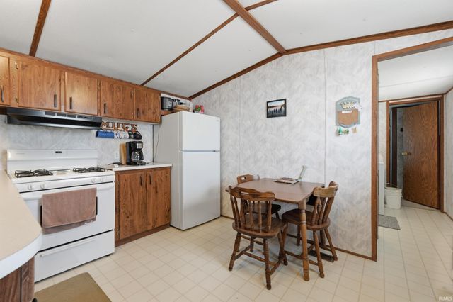 5755 S 075 W Lot 15, Wolcottville, IN 46795