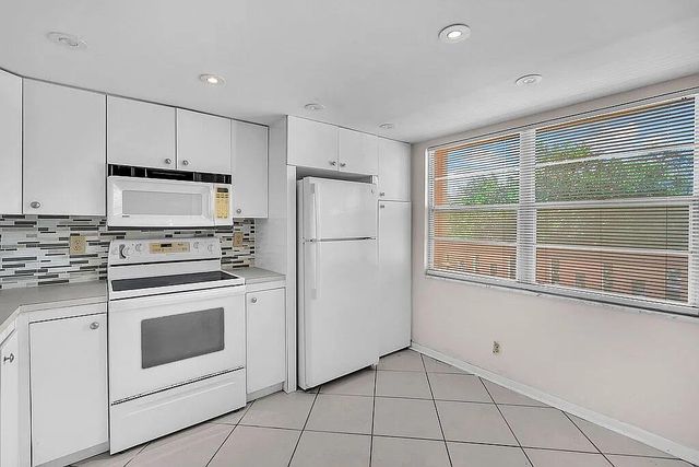 2302 Lucaya Lane D2, Coconut Creek, FL 33067