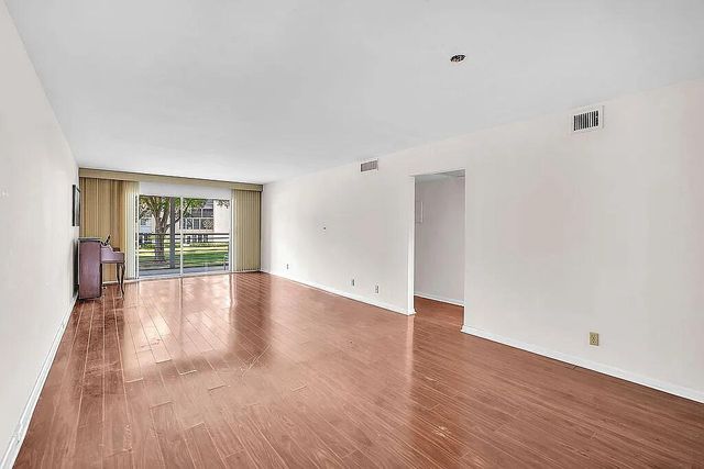 2302 Lucaya Lane D2, Coconut Creek, FL 33067