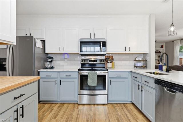 3505 Farrier CV, Suffolk, VA 23435