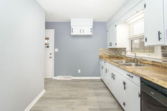 2741 Kennedy ST, Roanoke, VA 24012