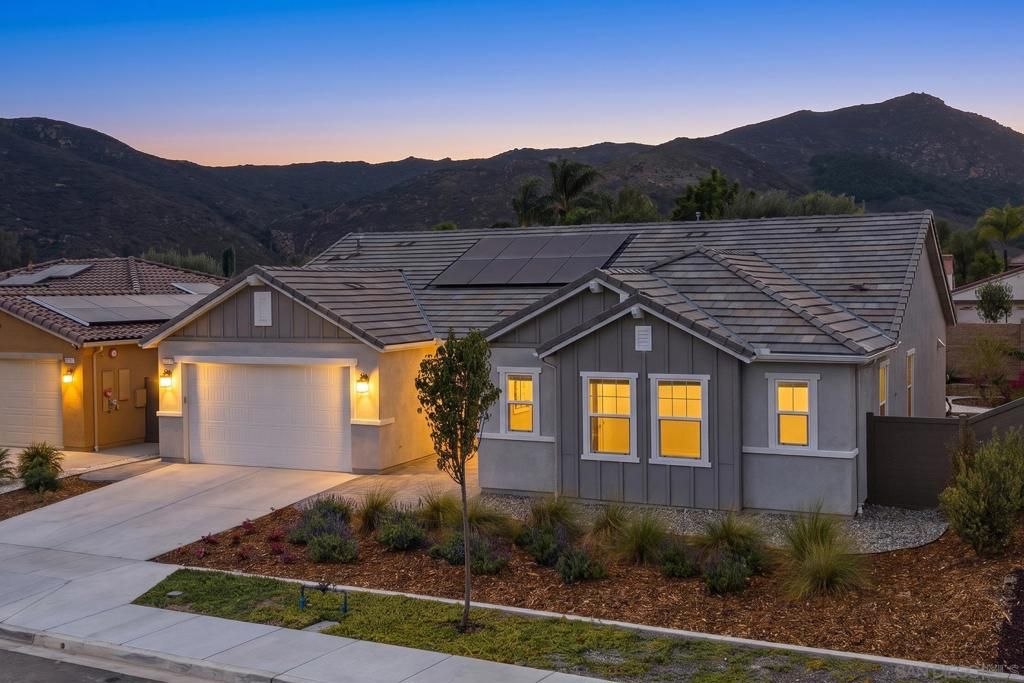 3132 Shue, Escondido, CA 92027