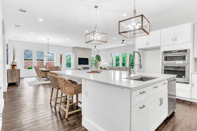 1045 Peppy San Drive, Lucas, TX 75002