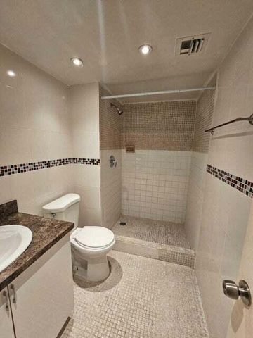 3099 NW 48TH Avenue 155, Lauderdale Lakes, FL 33313