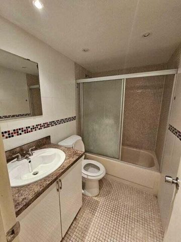 3099 NW 48TH Avenue 155, Lauderdale Lakes, FL 33313